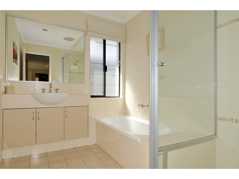 18 Cohen Vista, Lakelands WA 6180