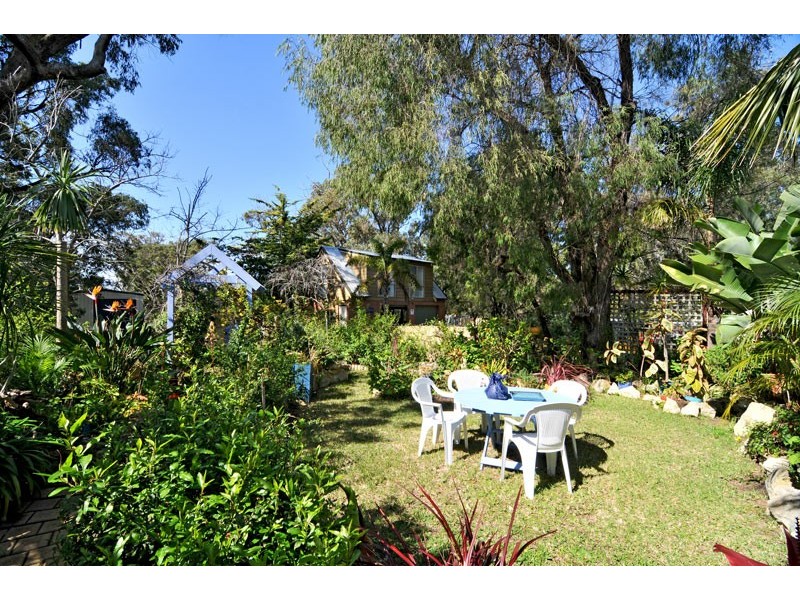 23 Raywood Road, Bouvard WA 6211