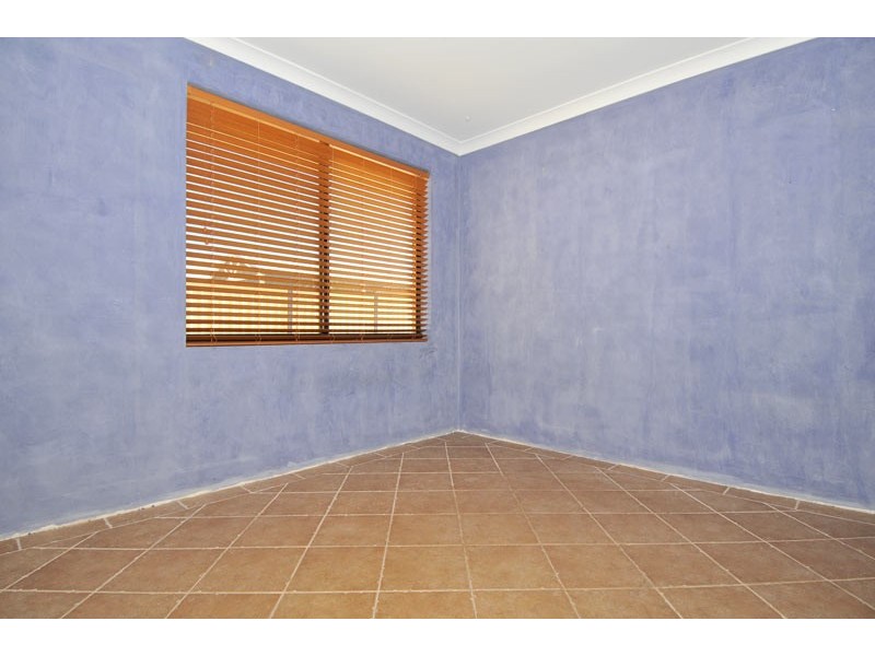 11 Eddy Street, Coodanup WA 6210