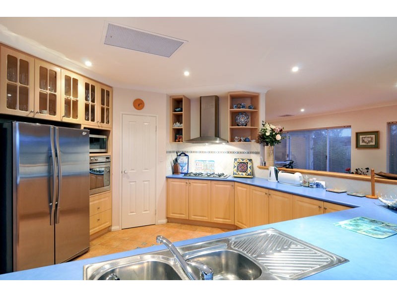 42 Banksia Terrace, South Yunderup WA 6208