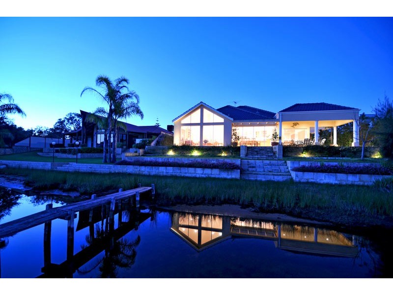 42 Banksia Terrace, South Yunderup WA 6208