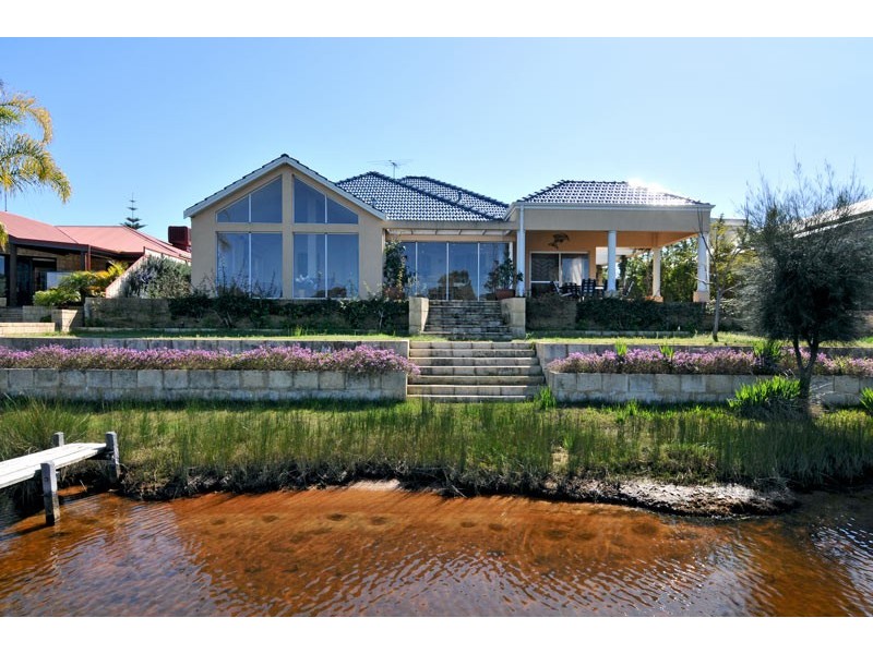 42 Banksia Terrace, South Yunderup WA 6208