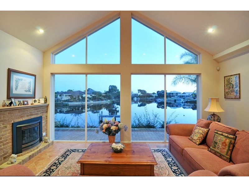 42 Banksia Terrace, South Yunderup WA 6208