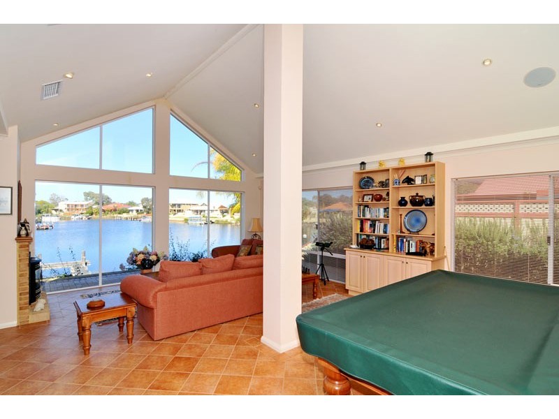 42 Banksia Terrace, South Yunderup WA 6208