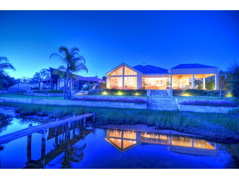 42 Banksia Terrace, South Yunderup WA 6208