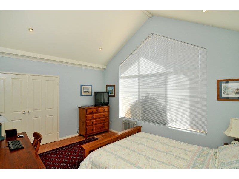 42 Banksia Terrace, South Yunderup WA 6208