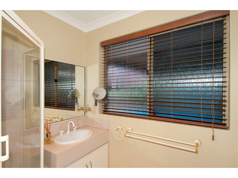 32 Fairway Crescent, Meadow Springs WA 6210