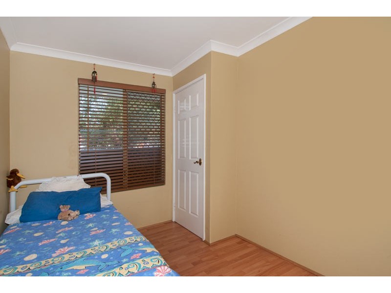 32 Fairway Crescent, Meadow Springs WA 6210