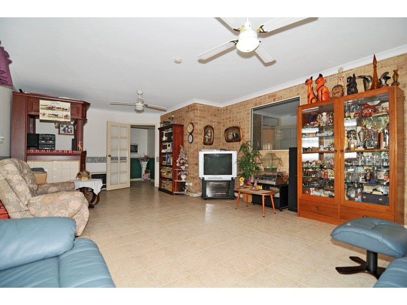 7 Carabeen Place, Halls Head WA 6210