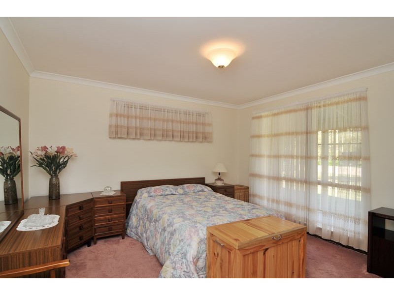 4 White Hill Road, Bouvard WA 6211