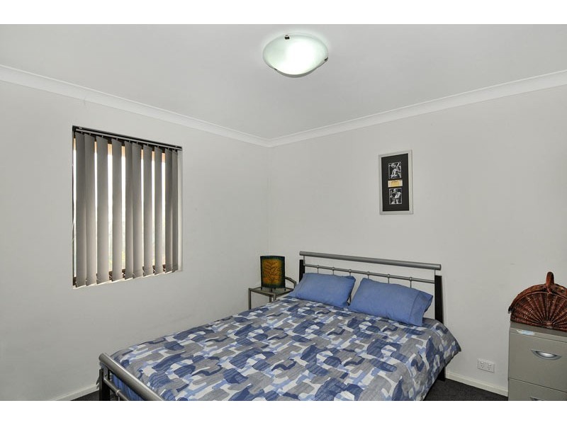 4 McMahon Court, Halls Head WA 6210