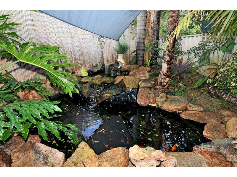 4 McMahon Court, Halls Head WA 6210