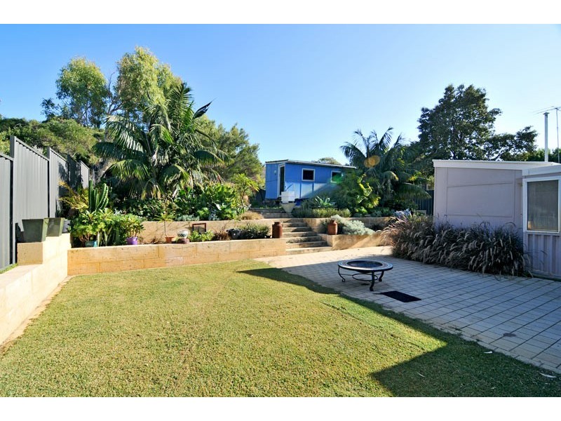 4 Ayrton St, Dawesville WA 6211