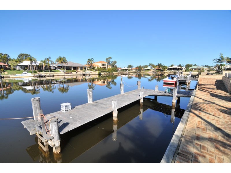 18 Heron Place, South Yunderup WA 6208