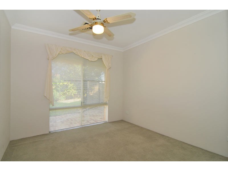 18 Heron Place, South Yunderup WA 6208