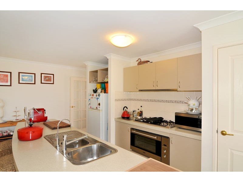 6 Dowerin Circuit, Lakelands WA 6180