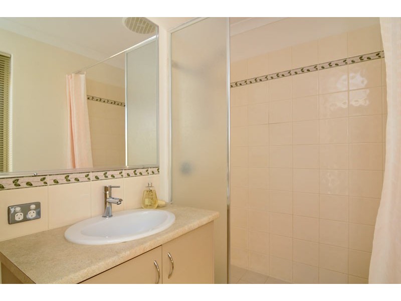 6 Dowerin Circuit, Lakelands WA 6180