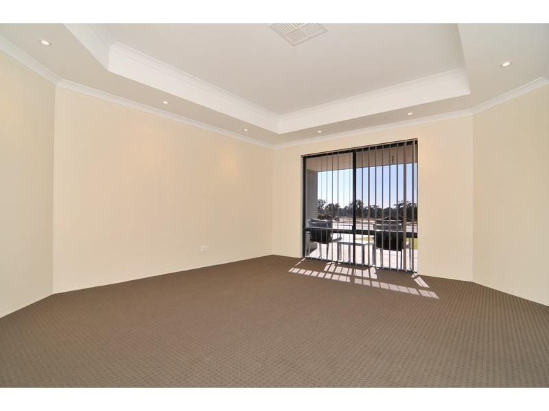 98 Yindana Boulevard, Lakelands WA 6180