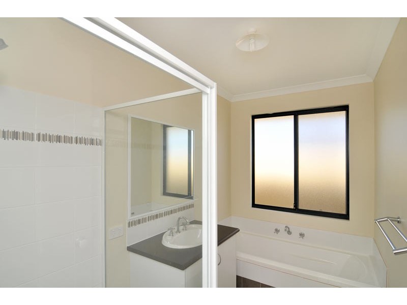 98 Yindana Boulevard, Lakelands WA 6180