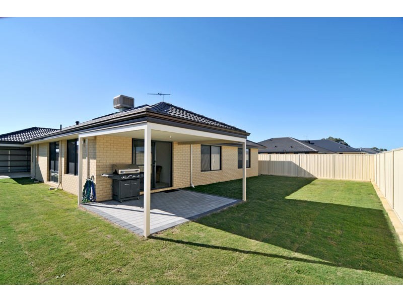 98 Yindana Boulevard, Lakelands WA 6180