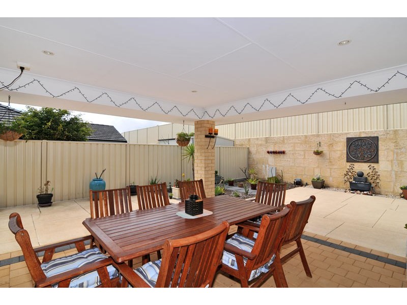 45 Yindana Boulevard, Lakelands WA 6180