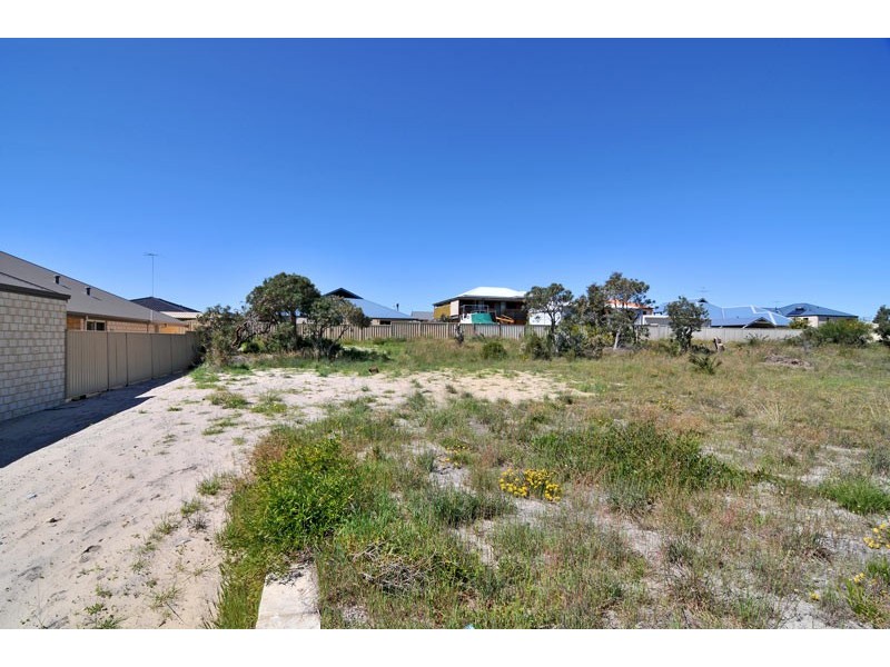 33 Hyden Loop, Dawesville WA 6211