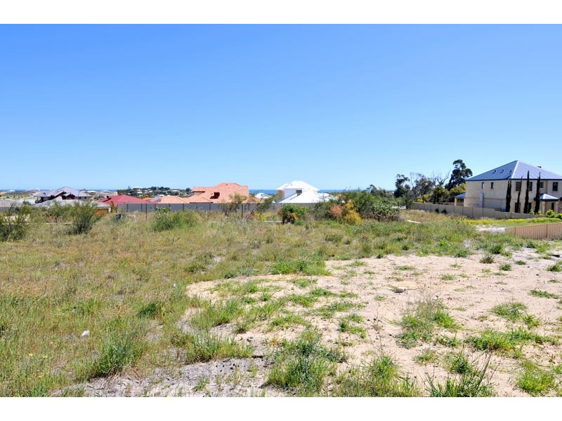 33 Hyden Loop, Dawesville WA 6211