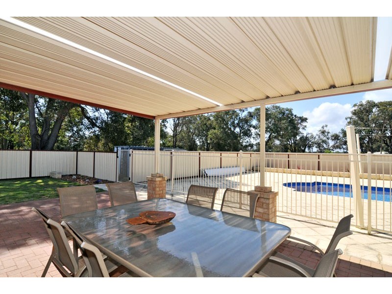 44 Peaceful Waters Drive, Barragup WA 6209