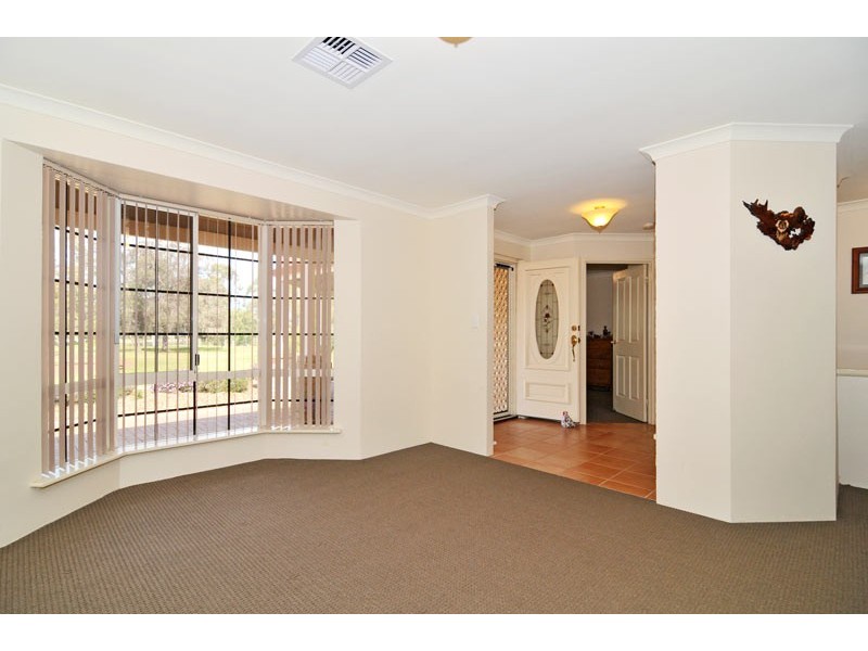 44 Peaceful Waters Drive, Barragup WA 6209