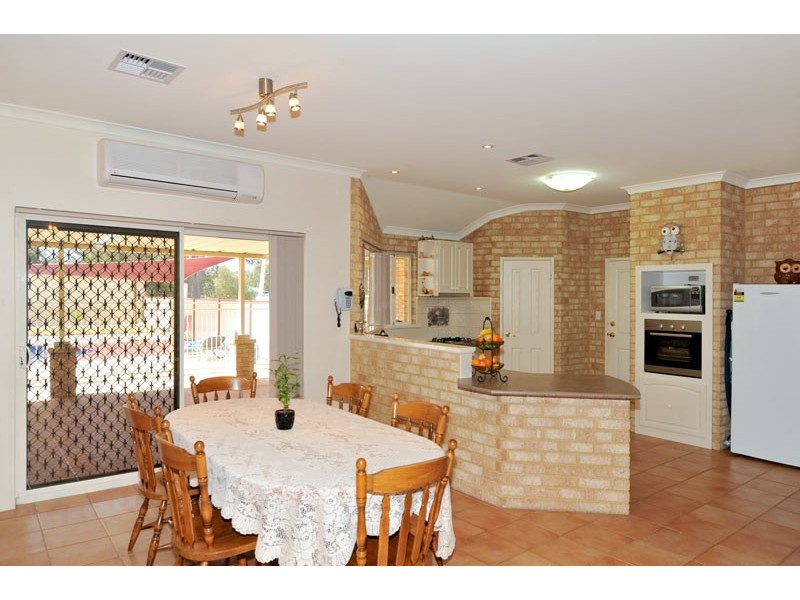 44 Peaceful Waters Drive, Barragup WA 6209