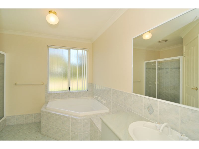 44 Peaceful Waters Drive, Barragup WA 6209