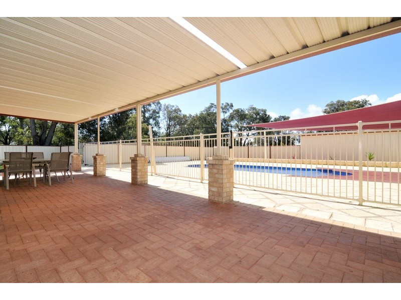 44 Peaceful Waters Drive, Barragup WA 6209