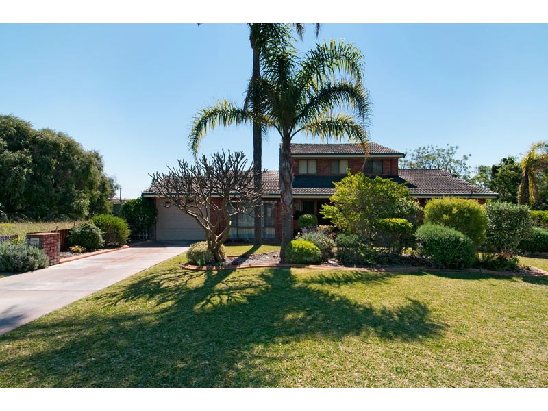 14 Nestor Way, Silver Sands WA 6210