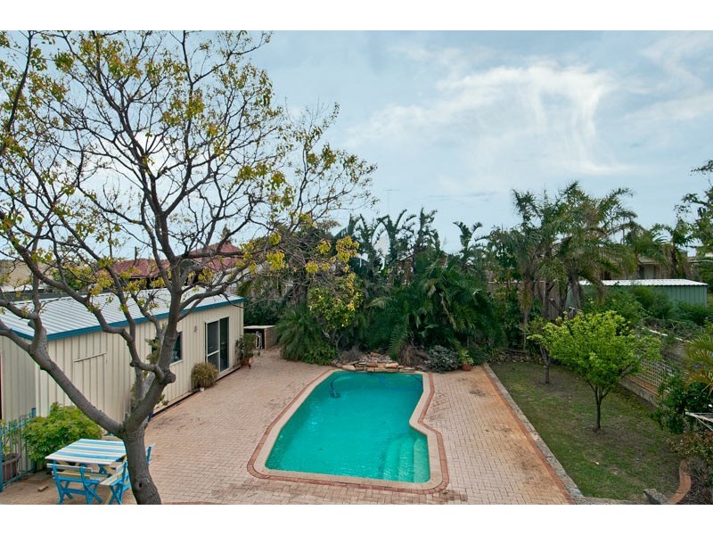 14 Nestor Way, Silver Sands WA 6210