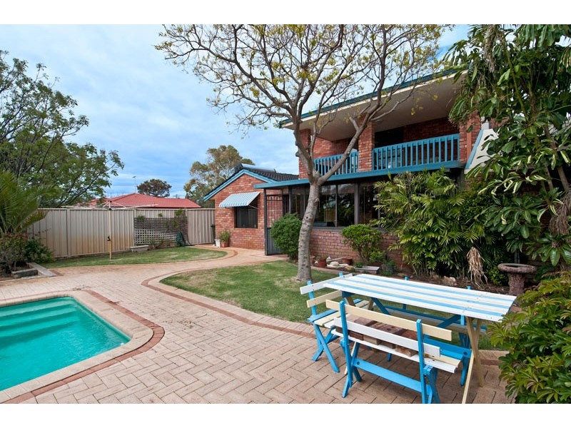 14 Nestor Way, Silver Sands WA 6210