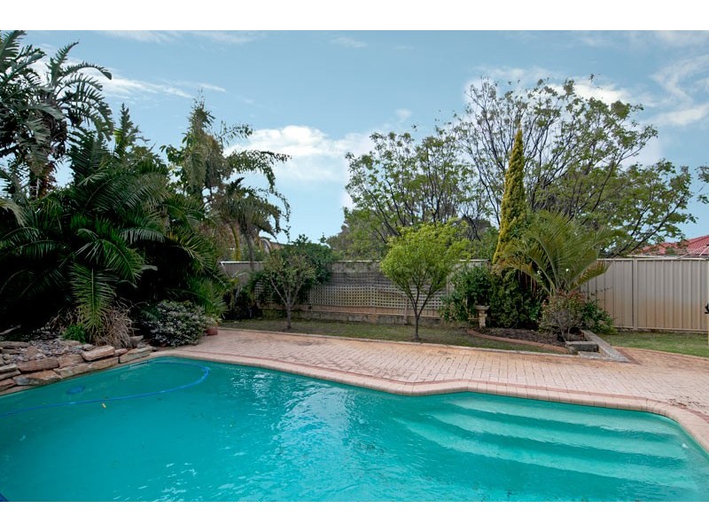 14 Nestor Way, Silver Sands WA 6210