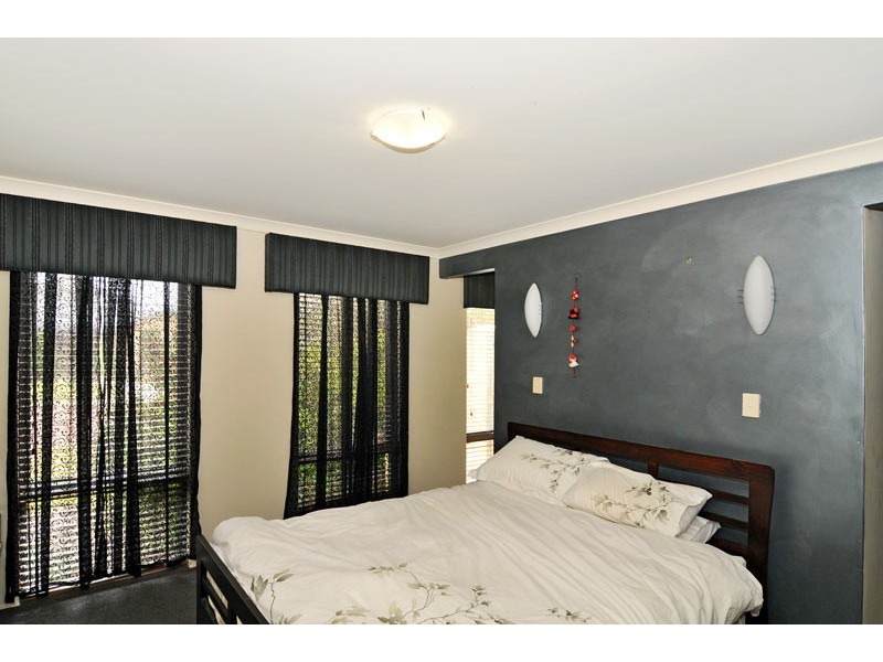 6 Cohen Vista, Lakelands WA 6180