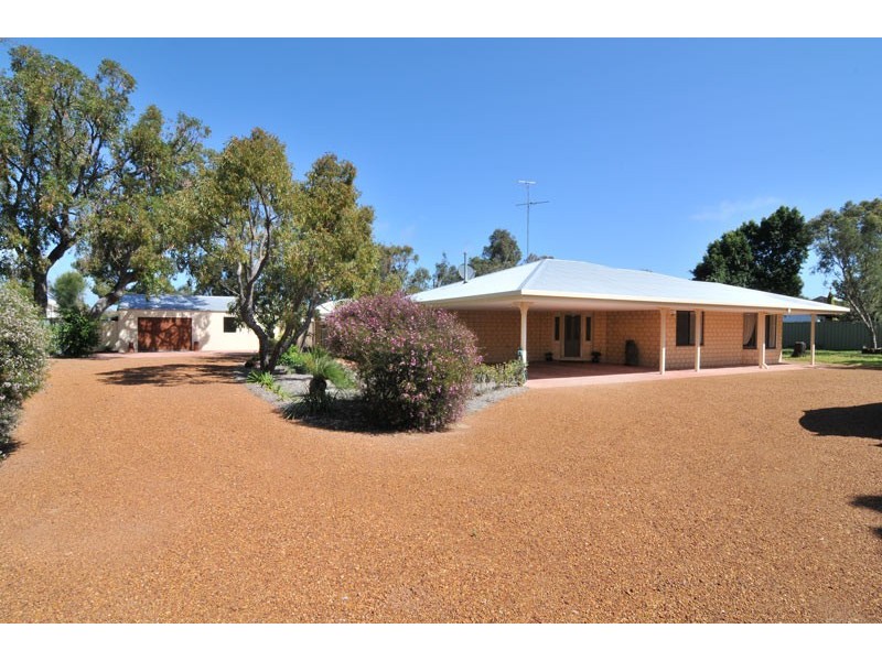 10 Hopevale Place, Erskine WA 6210