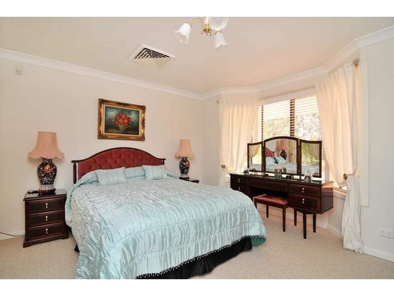 10 Hopevale Place, Erskine WA 6210