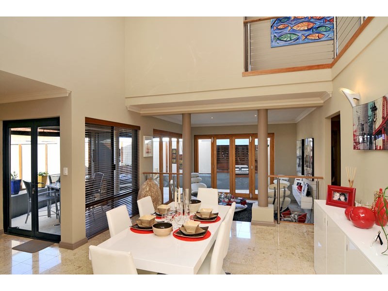 5A Pinnace Court, Halls Head WA 6210