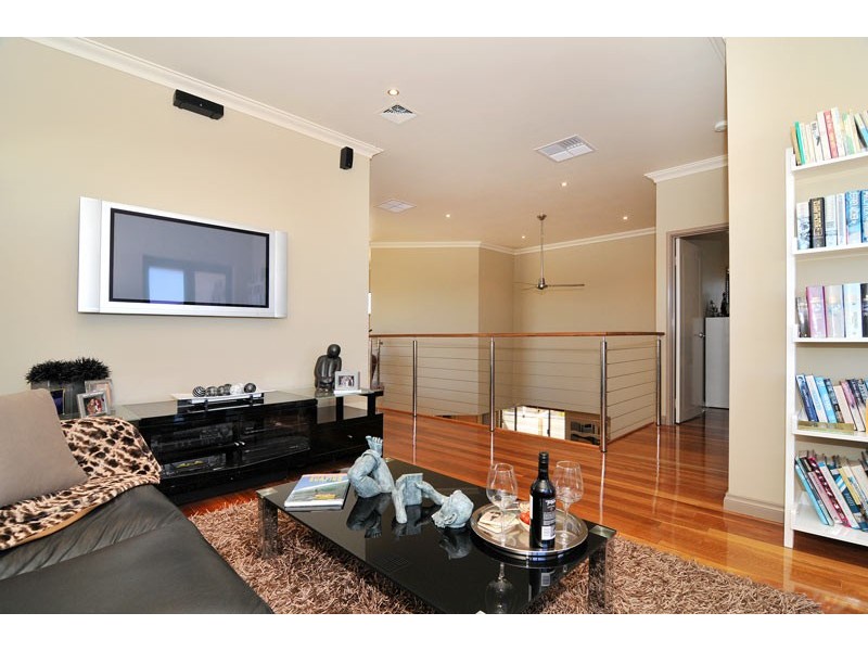 5A Pinnace Court, Halls Head WA 6210