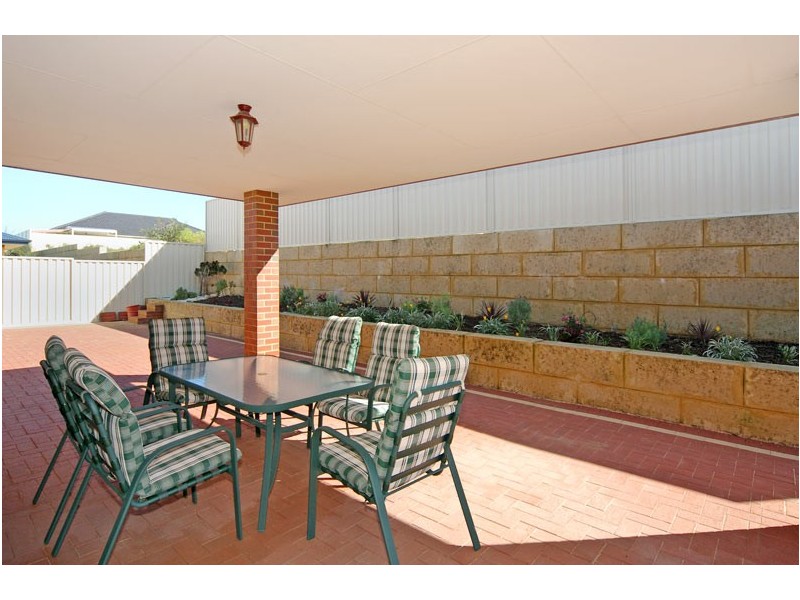 19 Tamar Break, Madora Bay WA 6210