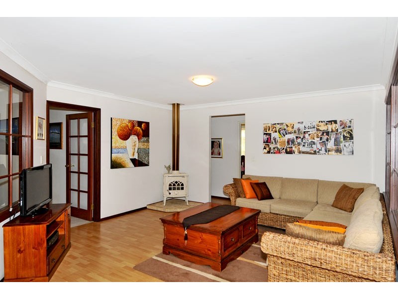 6 Woodsong Close, Falcon WA 6210