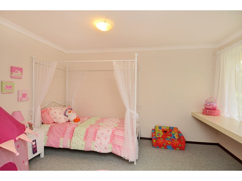 6 Woodsong Close, Falcon WA 6210