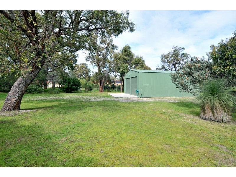 6 Woodsong Close, Falcon WA 6210