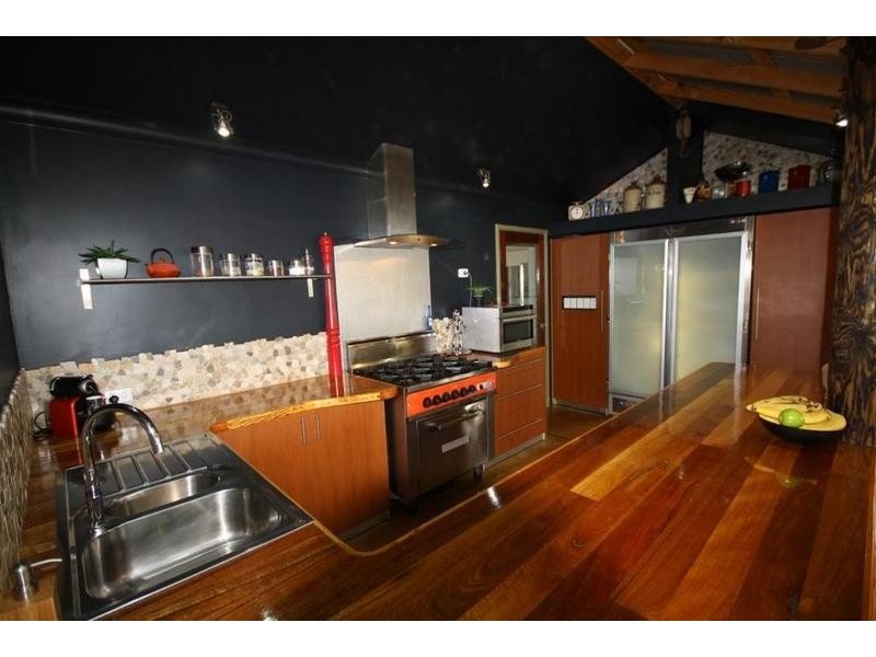 84 Peaceful Waters Drive, Barragup WA 6209