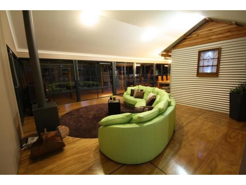 84 Peaceful Waters Drive, Barragup WA 6209