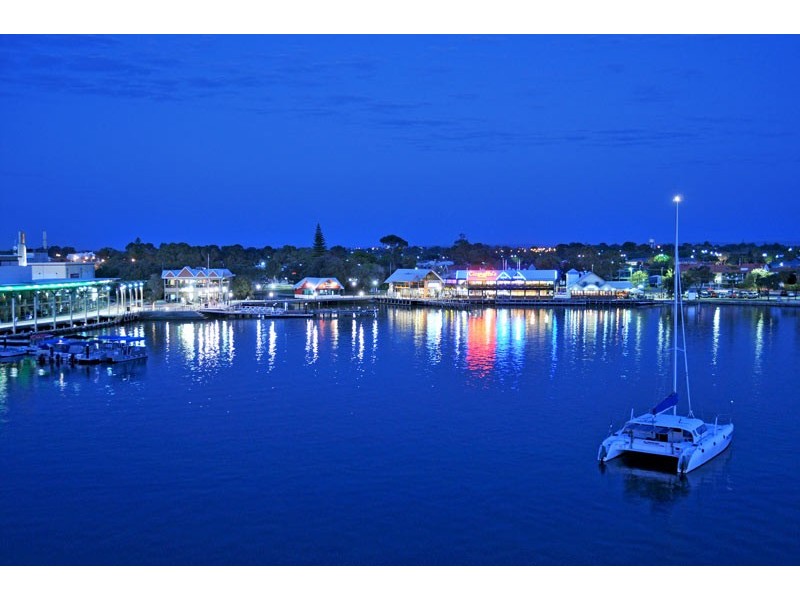 503/3 Marco Polo Drive, Mandurah WA 6210