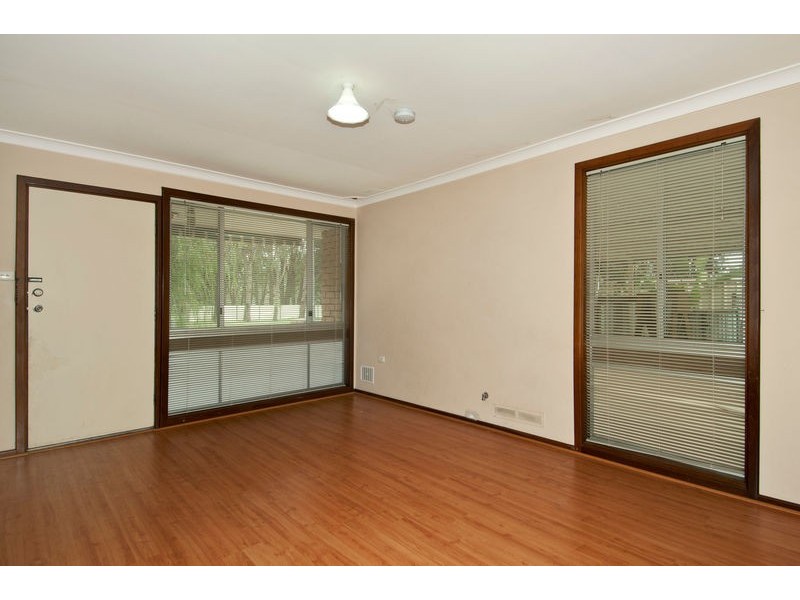 11 Longo Avenue, Pinjarra WA 6208