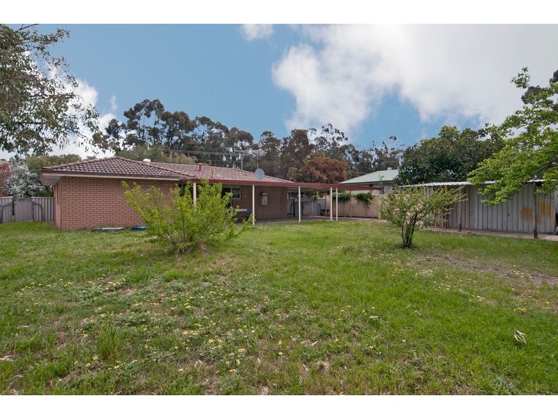 11 Longo Avenue, Pinjarra WA 6208